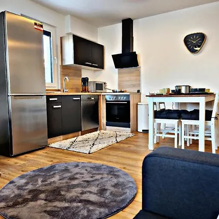 Lions Place Premium Apartments Comfort Optionaler Zugang Zum Spa- Bereich Heidenheim an der Brenz Exterior photo