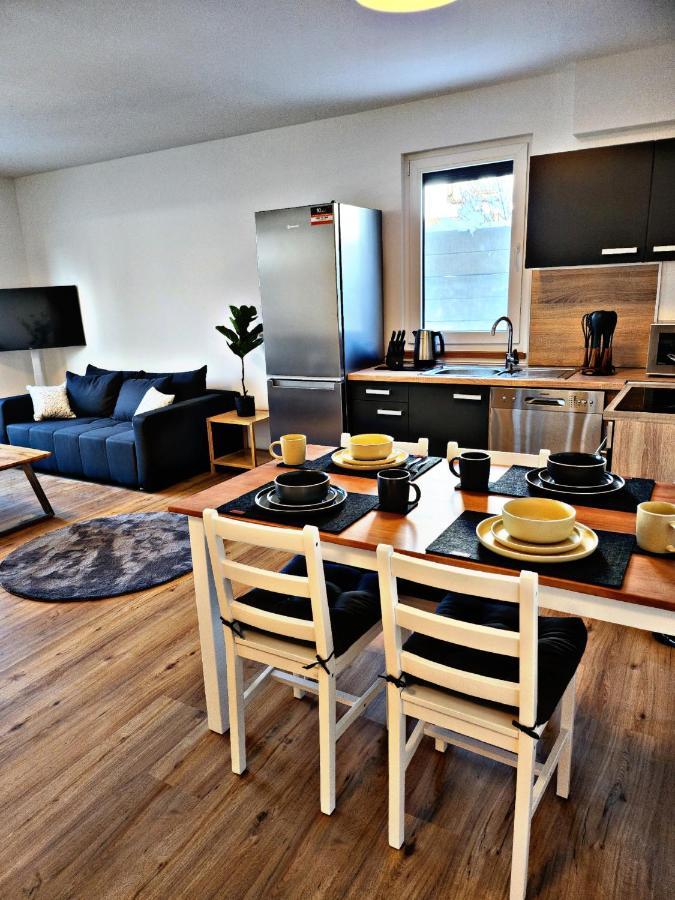Apartment Lions Place Premium Comfort Optionaler Zugang Zum Spa- Bereich Heidenheim