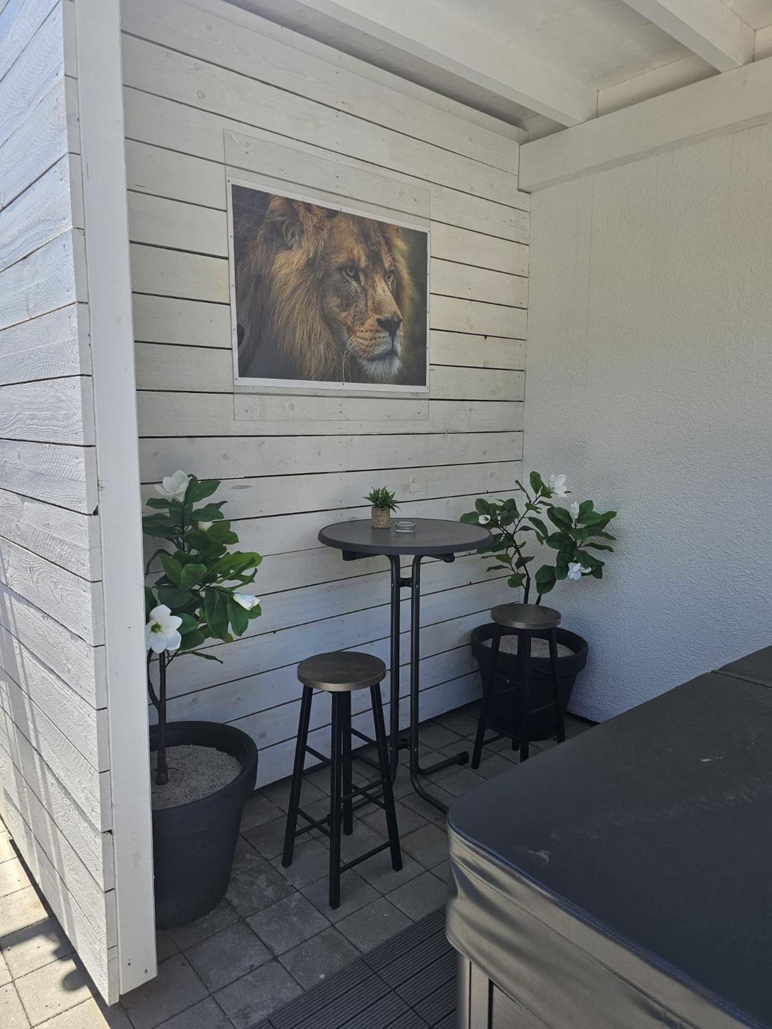Apartment Lions Place Premium Comfort Optionaler Zugang Zum Spa- Bereich Heidenheim